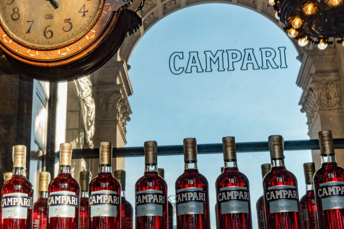 <p>Accionista controlador de Campari adquirirá participación en la firma de capital privado Bluegem</p>