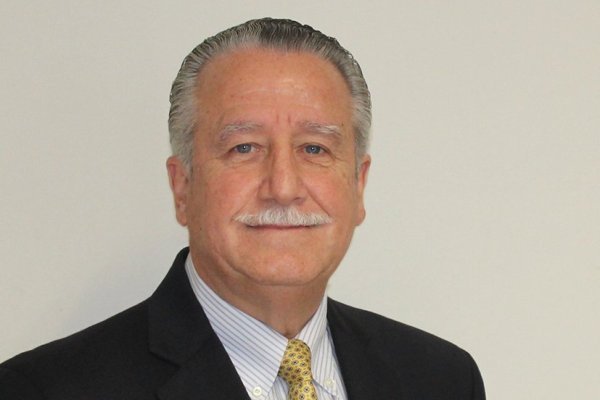 Heinz Pearce deja gerencia general del mayor astillero privado de la costa Pacífico y que se emplaza en Valdivia