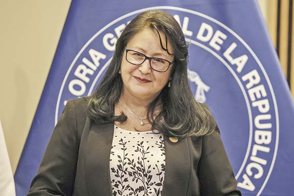Nueva fiscalización de Contraloría revela alza de más de 300% en pagos de las municipalidades por licencias médicas en la última década