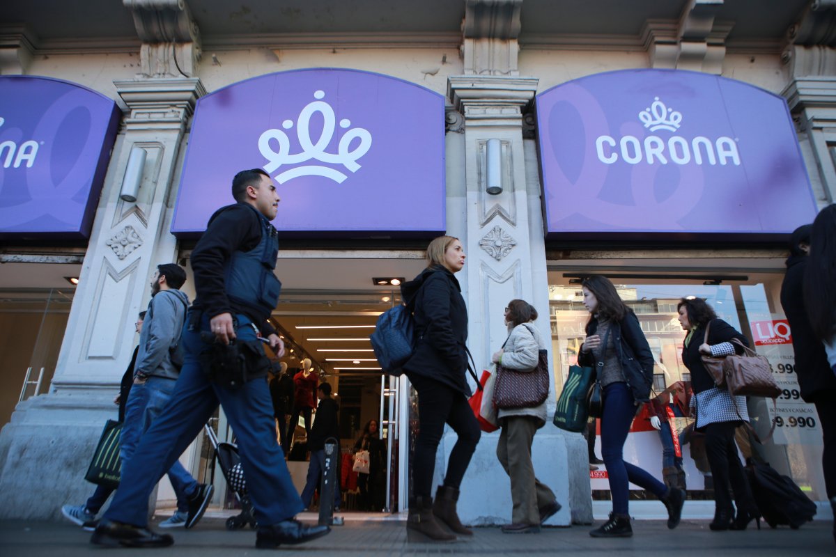 <p>Se cumplió el plazo para los Schupper y Corona no consiguió financiamiento comprometido</p>