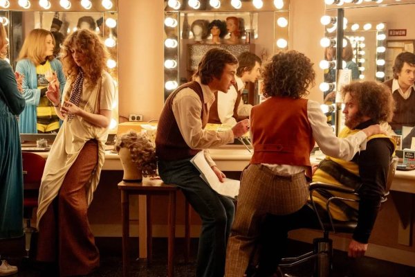 Guía de Ocio: Dos exposiciones y la película del mitíco primer programa Saturday Night Live