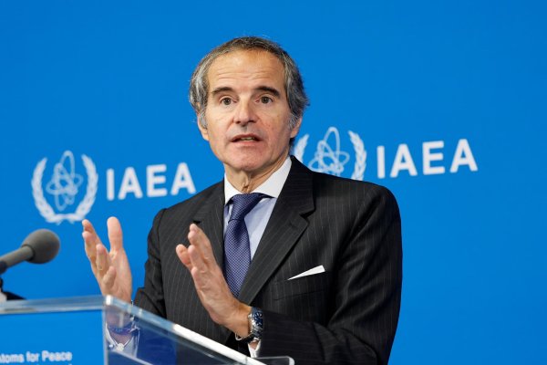 Jefe del organismo nuclear de la ONU afirma que Irán podría enriquecer uranio en unos meses