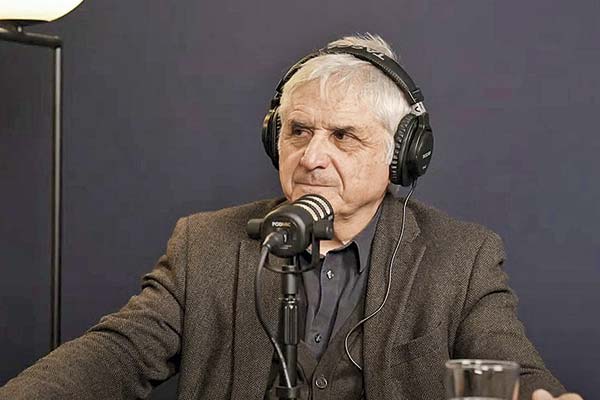 <p>Tironi sobre opciones de Jara: “Tiene que navegar en el campo de un populismo de izquierda”</p>