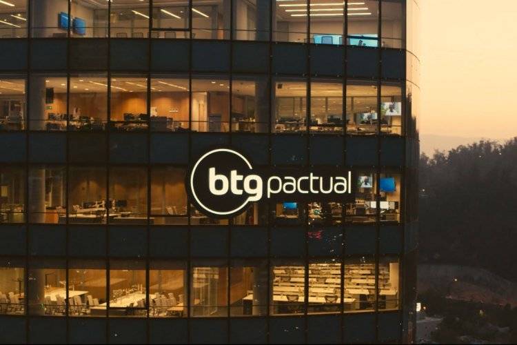 <p>BTG Pactual: con Jara como candidata, la posibilidad de una segunda vuelta entre Kast y Matthei es “cada vez más probable”</p>
