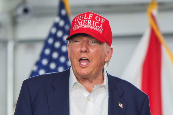 Trump logra una victoria clave para su programa de gobierno luego que el Senado aprobara su polémico proyecto de ley fiscal