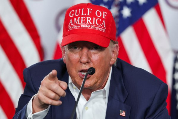 <p>Trump anuncia acuerdo comercial con Vietnam con un arancel de 20% a las importaciones desde el país asiático</p>