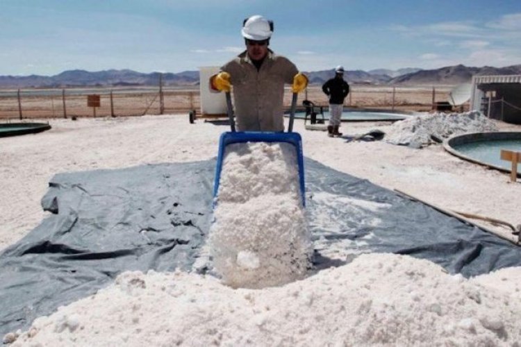 <p>Argentina Edenor invierte en cobre y litio, su primera entrada al negocio de los minerales críticos</p>