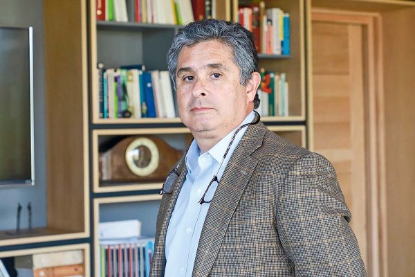 Cambio de oficina y el “efecto Yáber”: el presente de Juan Pablo Hermosilla