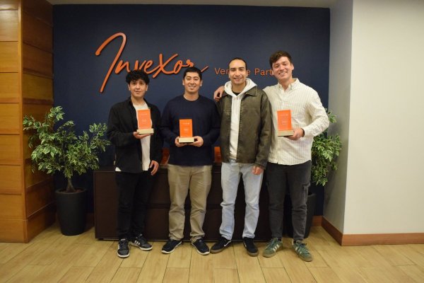 <p>Daniel Guzman (CHO), Matias Saavedra (CIO), Simón Sepúlveda (CTO) y Sebastian Muñoz (CEO), fundadores de Reite.</p>
