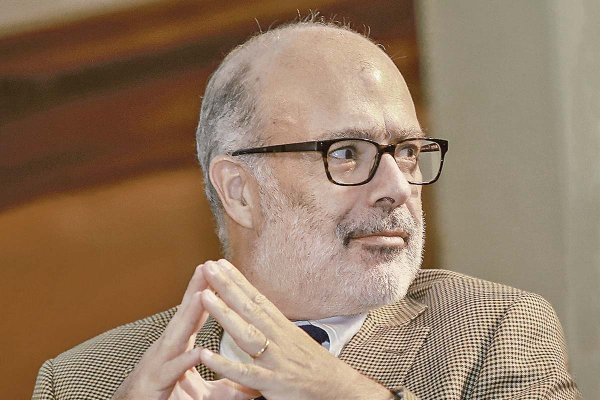 Valdés será el primer chileno y de país emergente en dirigir el Departamento Fiscal del FMI