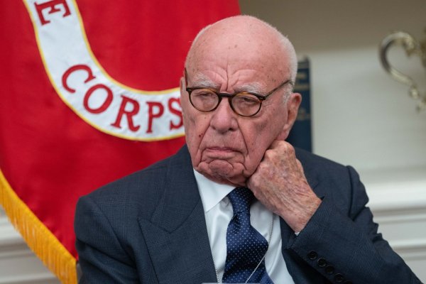 Trump demanda a Dow Jones, News Corp, Rupert Murdoch y a periodistas del WSJ por difamación