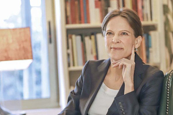 Jeannette von Wolfersdorff: “Espero que el ministro de Hacienda convoque a su coalición para cuidar la institucionalidad del CFA”
