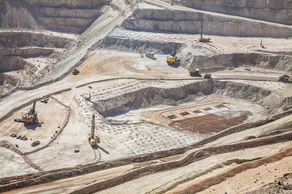 Solo seis de las 15 mayores mineras productoras de cobre del mundo aumentarían su producción en 2025