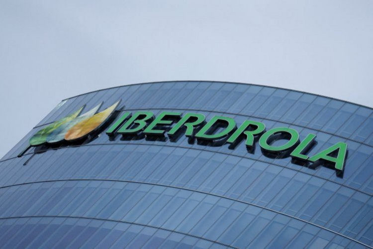 <p>Energética española Iberdrola realiza aumento de capital por US$ 5.870 millones y casi cuadruplica las órdenes</p>
