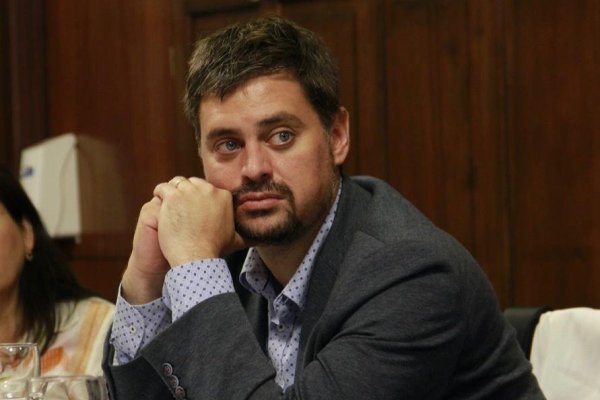 <p>Manouchehri (PS) anuncia ajustes al polémico proyecto de ley que restringe la UF: no considerará créditos hipotecarios</p>