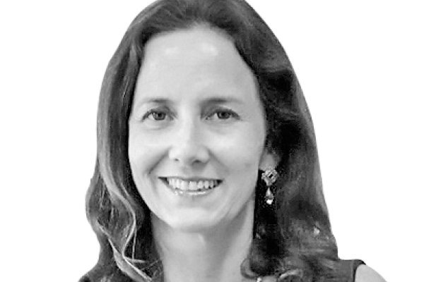 Inteligencia artificial en Chile: entre la auto y la sobrerregulación