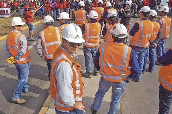 Tribunal ordena a Minera Escondida suspender entrega de préstamo solidario a trabajadores afectados por embargo de bono