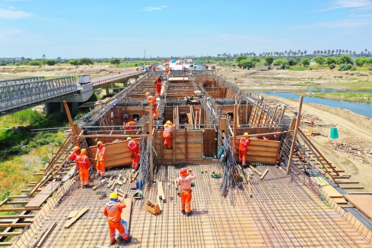 <p>Inversión privada en Perú se prepara para su mayor alza en 12 años, pero 2026 genera preocupación</p>