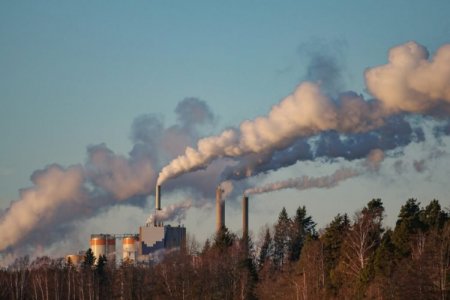 EY advierte que cada grado adicional de calentamiento global podría costar hasta un 12% del PIB mundial