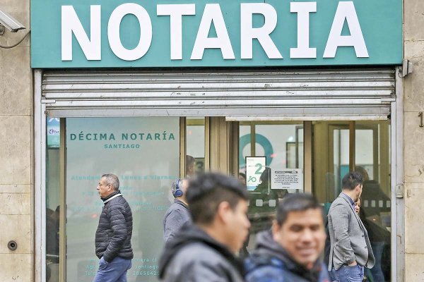 Zapata y su defensa ante el TC de notarios vitalicios: “Se usa la edad como sinónimo de incompetencia”