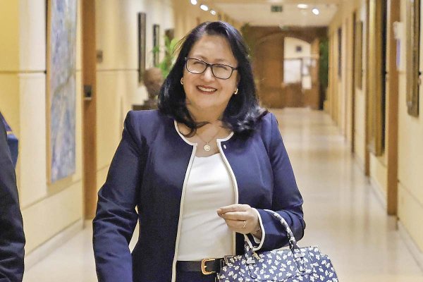 Fraude en licencias médicas: Contraloría revela más de 9 mil viajes al extranjero en tiempo de reposo médico en FFAA, Carabineros, Gendarmería y PDI