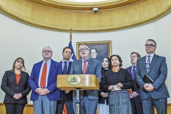 Gobierno celebra y Marcel afirma que “cobre chileno está sujeto a arancel cero” para ingresar a EEUU