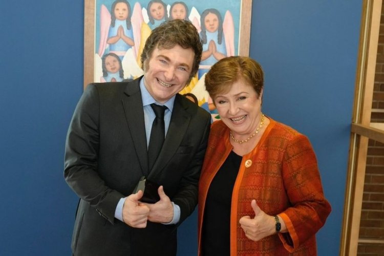 <p>FMI acuerda desembolso por unos US$ 2.000 millones para Argentina pese a fallar la meta de acumulación de reservas</p>