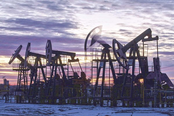 Las ganancias de Exxon y Chevron caen a un mínimo de cuatro años por menor precio del petróleo