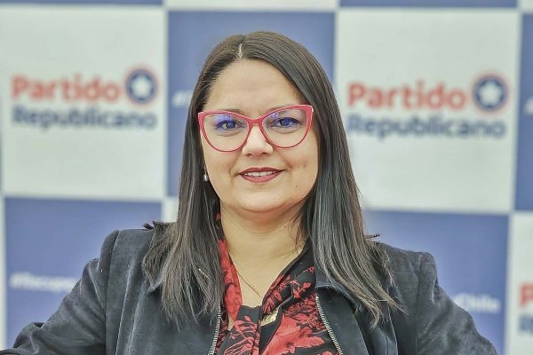 Ruth Hurtado, secretaria general del Partido Republicano: “La oposición actual será mayoría en el Congreso, estamos trabajando para lograr aquello”
