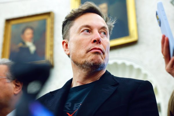 Tesla aprueba premio en acciones por US$ 30 mil millones para el CEO Elon Musk