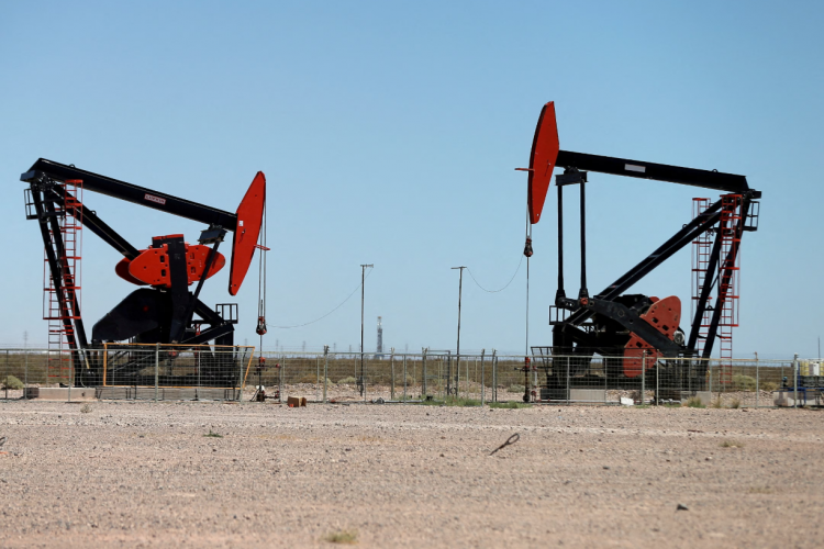 <p>YPF avanza para adquirir los activos de esquisto que tiene TotalEnergies en Vaca Muerta</p>