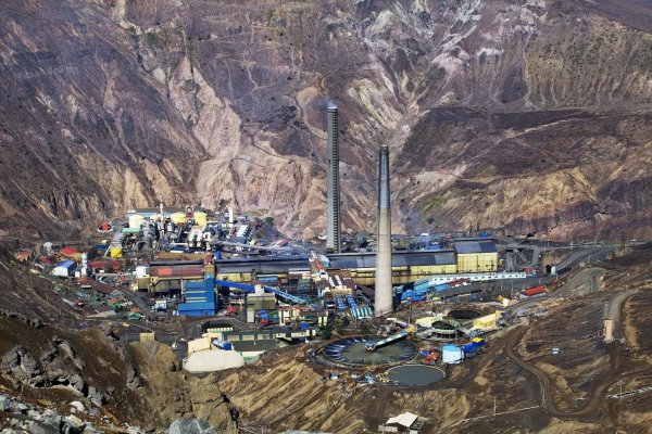 La paralización de El Teniente tras el fatal colapso subterráneo tensaría la oferta de cobre mundial para las fundiciones