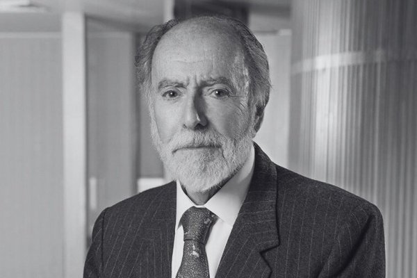 <p>Fallece el destacado abogado penalista y académico Luis Ortiz Quiroga</p>
