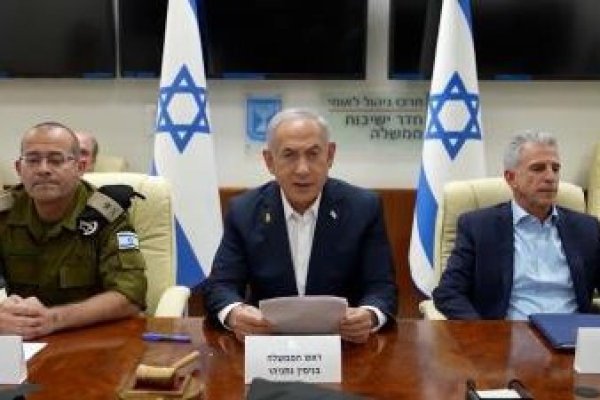 <p>Ahora en DF | Israel plantea tomar el control de Gaza "por seguridad" y propone un gobierno de transición</p>