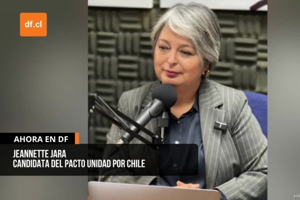 <p>Ahora en DF | Jara reconoce error por propuesta de nacionalización del cobre: “Eso se va a corregir”</p>