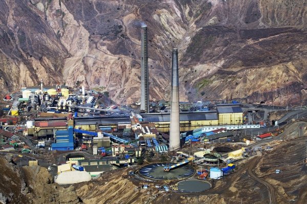 <p>Accidente de El Teniente habría sido causado por la actividad minera y no por la naturaleza, dice fuente a Bloomberg</p>