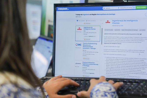 Estudio de Trabajando.com muestra que solo un 8,4% de las mujeres postulantes pertenece a carreras STEM