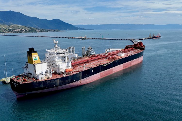 <p>Bajos precios del crudo y mayores costos golpean resultados de Petrobras</p>