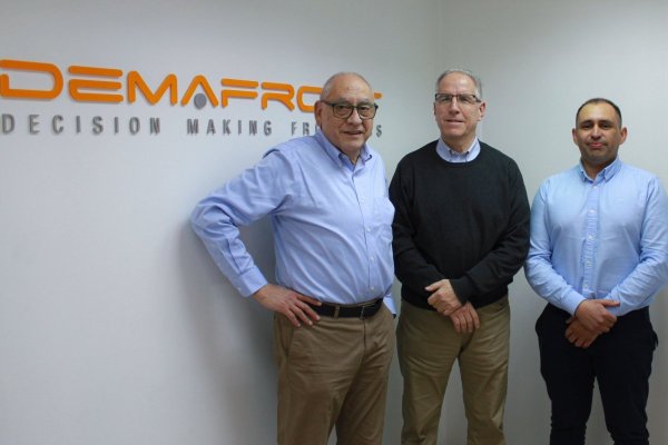 Demafront levanta capital ángel para llegar a México con su plataforma que automatiza la gestión de inventario