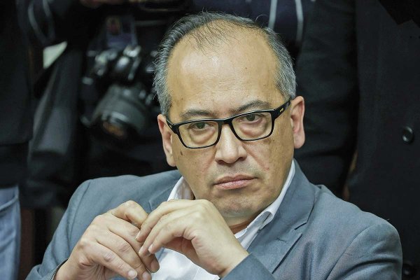 Diputado Héctor Ulloa (indep. PPD): “La señal que tenemos que dar es que honramos nuestro compromiso leal y fielmente, eso es lo que no ha hecho Tohá"