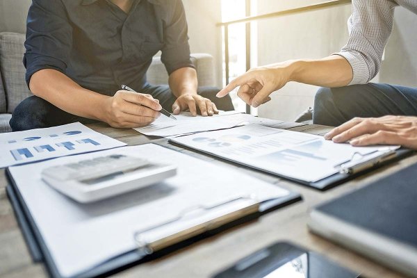 Tasas de depósitos a plazo bajan a niveles de 2022 y flujos se dirigen hacia otras inversiones