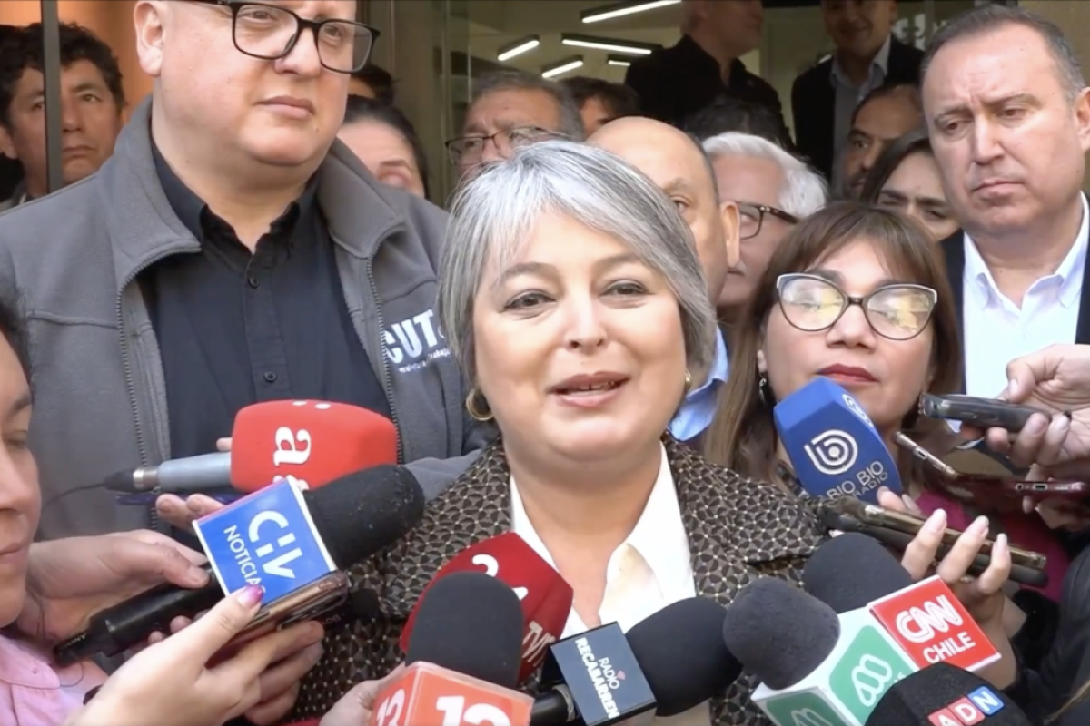 Ahora en DF | Jara adelanta que su programa incluye “postulaciones ciegas” a empleos para fomentar contratación de mujeres