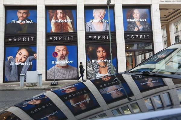 Esprit cierra dos tiendas más en Chile: ¿Se avecina el final definitivo de la marca en el país?
