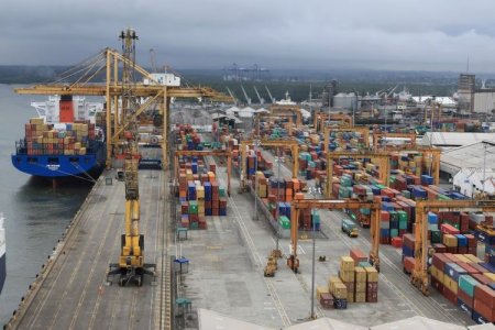 Perú espera atraer inversiones con reducción de impuestos y sostener auge de agroexportaciones