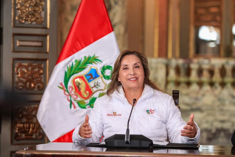 <p>Tribunal Constitucional de Perú ordena suspender investigaciones contra Dina Boluarte hasta el final de su mandato</p>