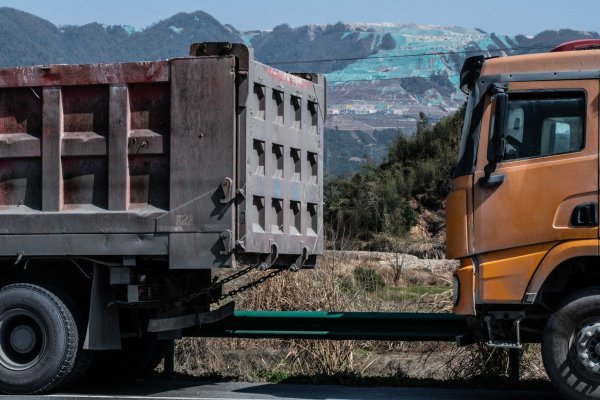 EEUU endurece controles a importaciones de cobre, litio y acero desde China por uso de mano de obra esclava