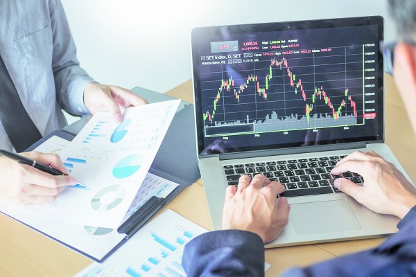 ¿Oportunidad de compra? Bonos en UF sufren cuarta sesión de pérdidas después de un sostenido rally