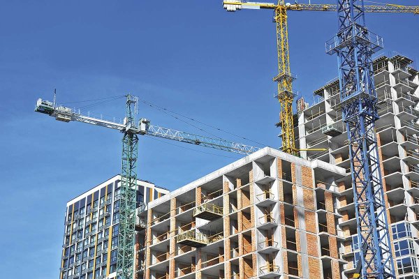 Inmobiliarias chilenas repuntan en la bolsa con alzas de hasta 85% en lo que va del 2025