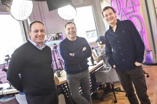 Director de cine se une a un exejecutivo de Unilever y a empresario para crear canal de televisión