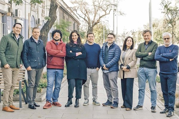 Ecometric levanta ronda puente con exCEO de Endeavor Chile y fundadores de NotCo y Colegium
